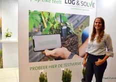 Co-Anne van der Waaij van Klasmann Deilmann. Bij de substraatleverancier houdt zij zich vooral bezig met Log & Solve, een teeltregistratiesysteem dat het bedrijf vrij recent gelanceerd heeft en dat nog volop in ontwikkeling is.
